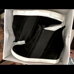 Black Steve Madden suede wedges